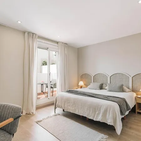 Spacest - Carrer Del Comte Borrell A *